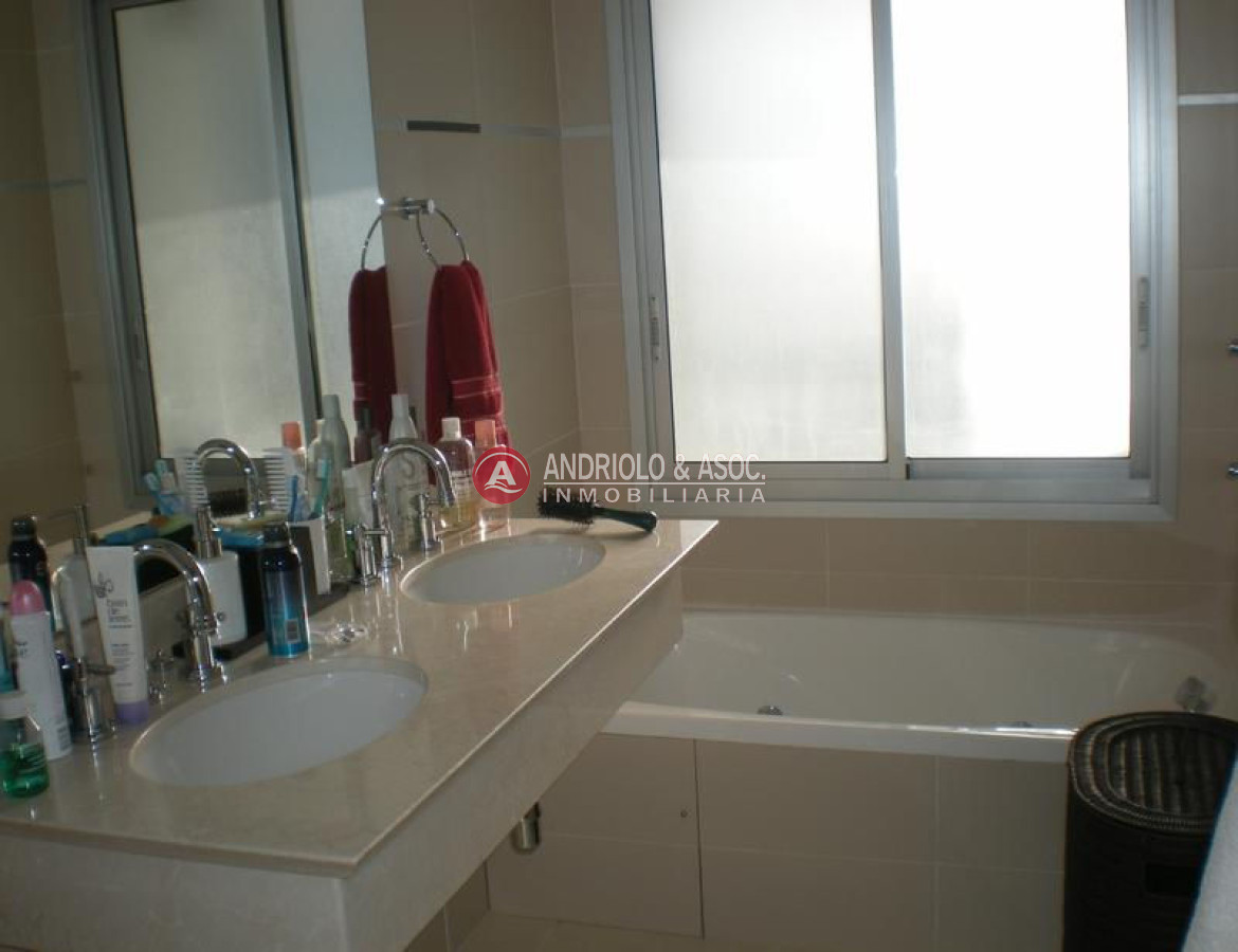 Apartamento ID.1463 - Apartamento en Punta del Este, Mansa