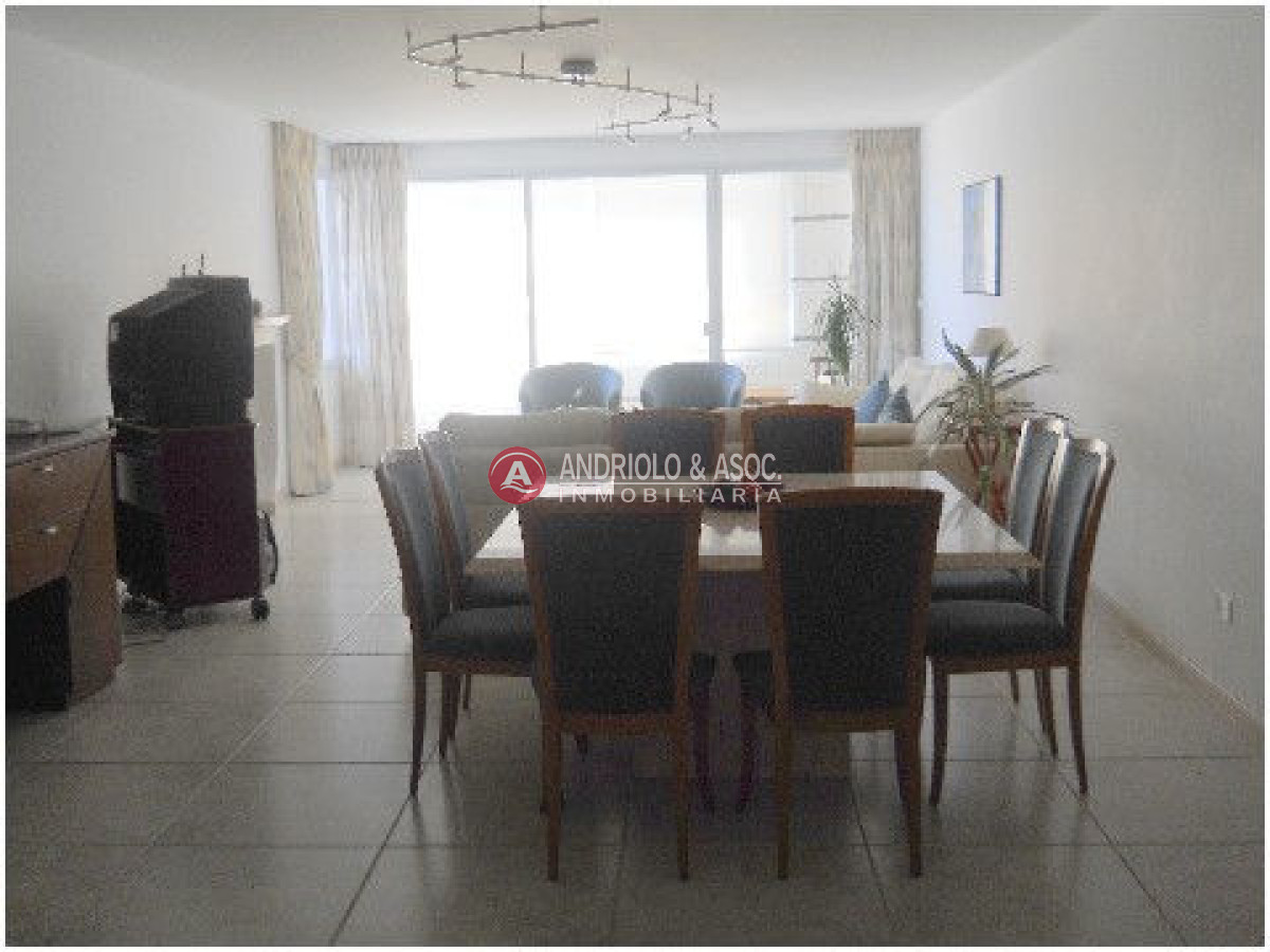 Apartamento ID.1490 - primera linea de playa brava 