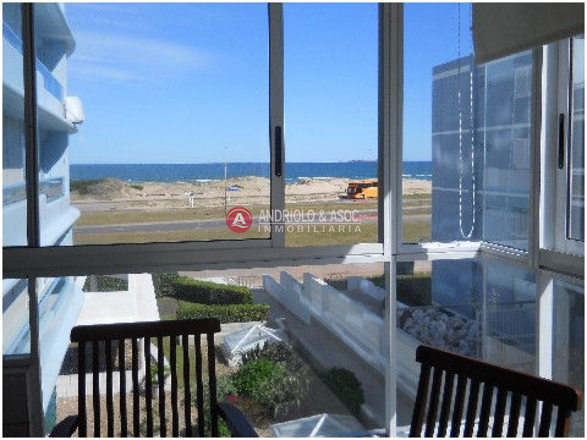 Apartamento ID.1490 - primera linea de playa brava 