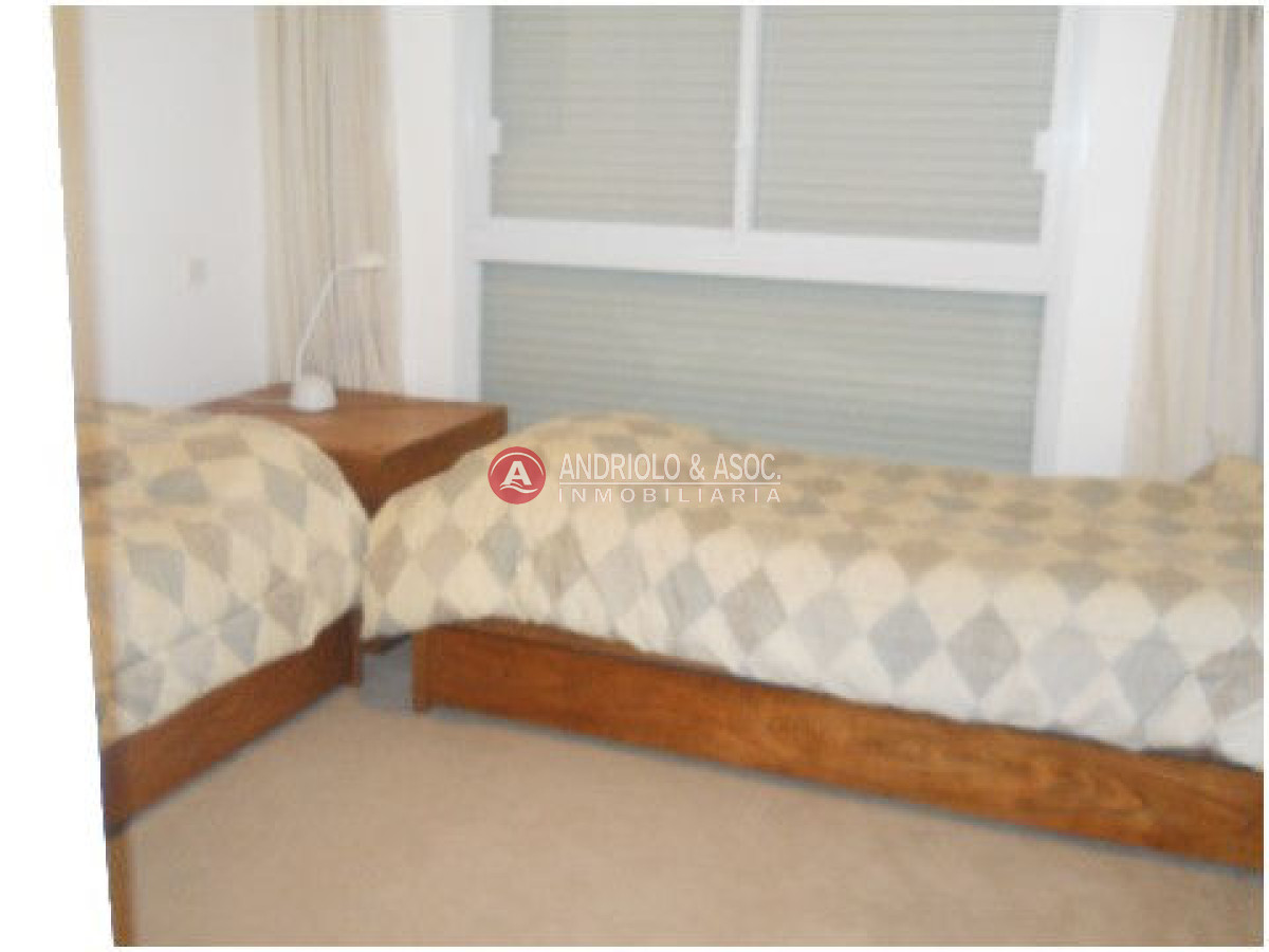 Apartamento ID.1490 - primera linea de playa brava 