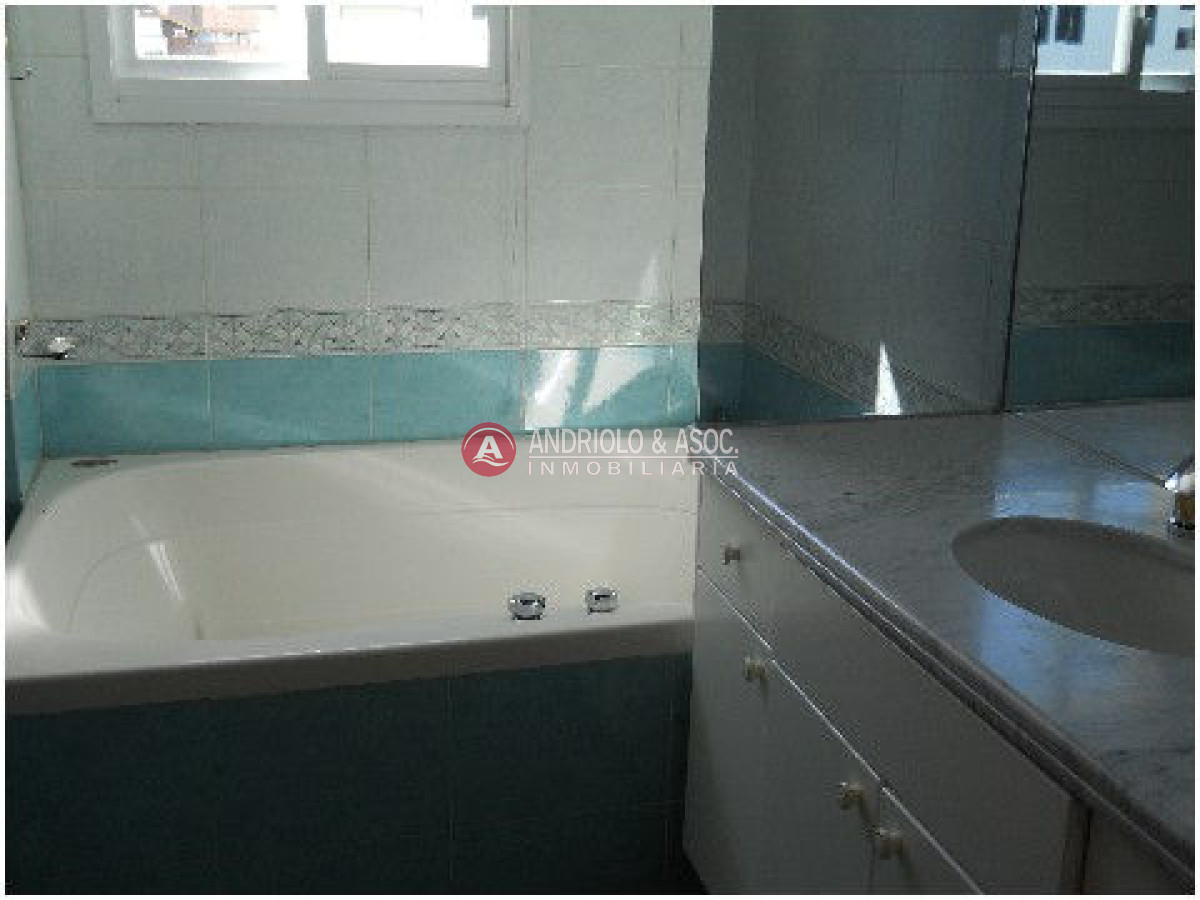 Apartamento ID.1490 - primera linea de playa brava 