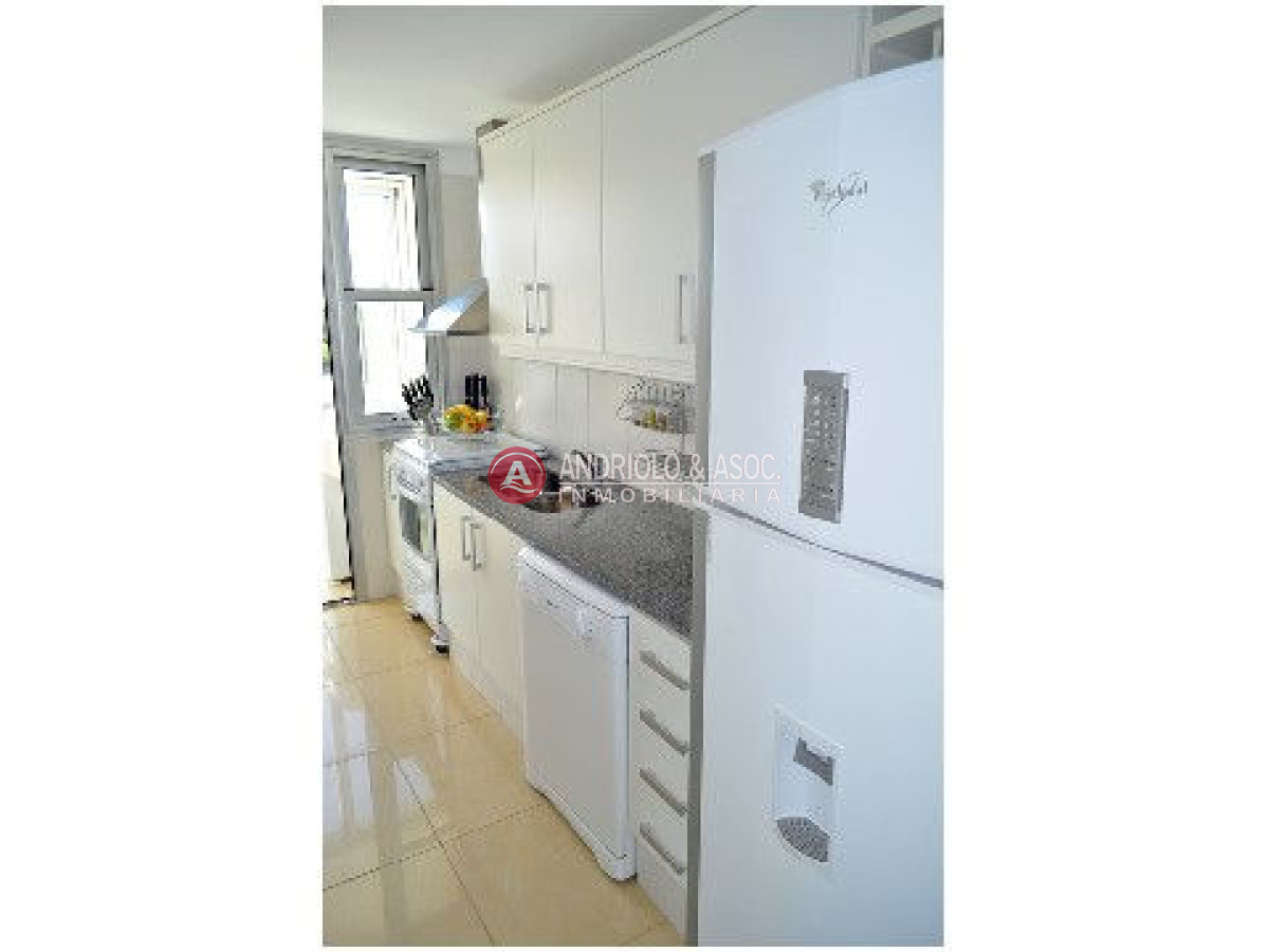 Apartamento ID.1551 - Apartamento en Punta del Este, Brava