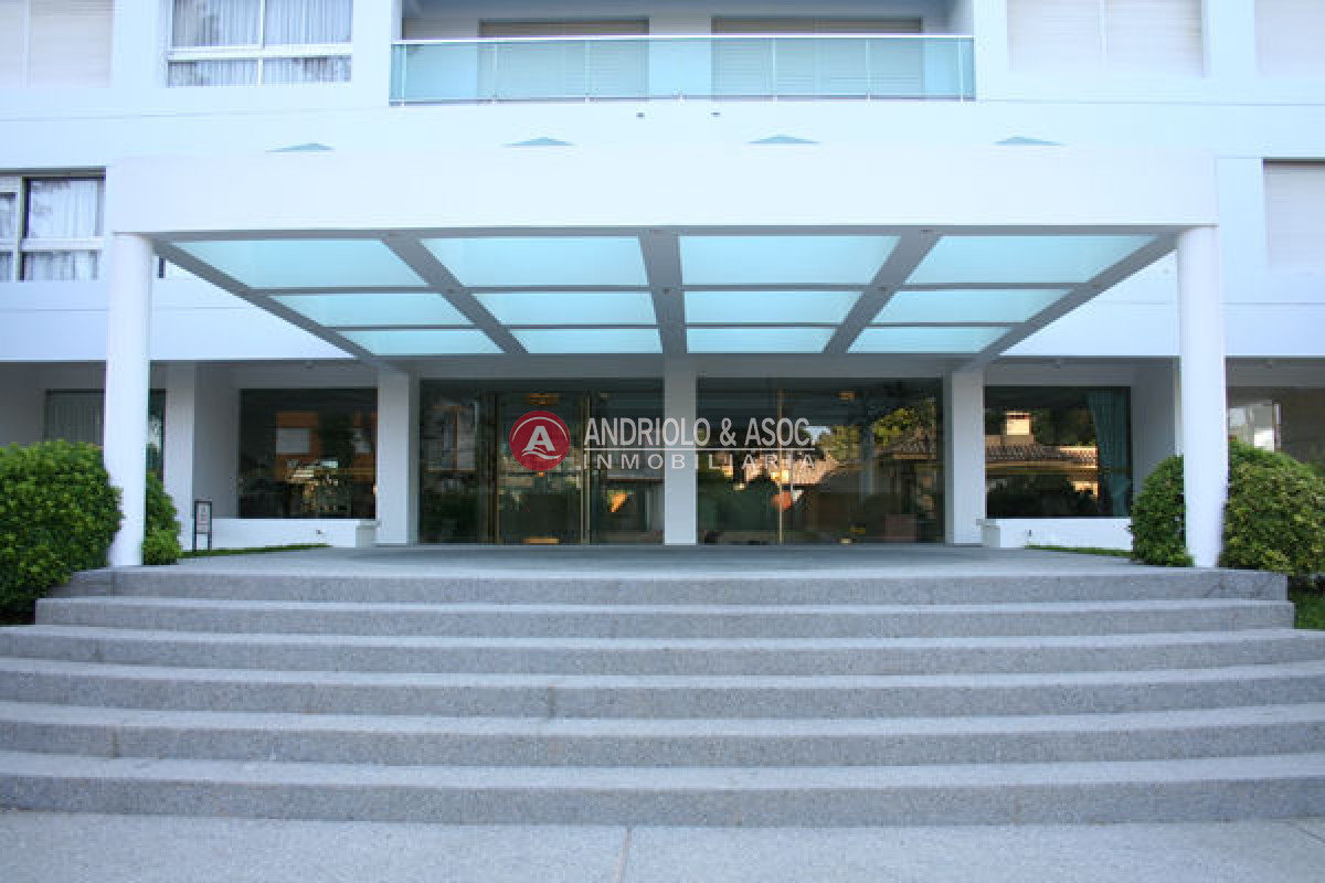 Apartamento ID.1593 - hermoso apartamento en segunda linea de playa mansa 