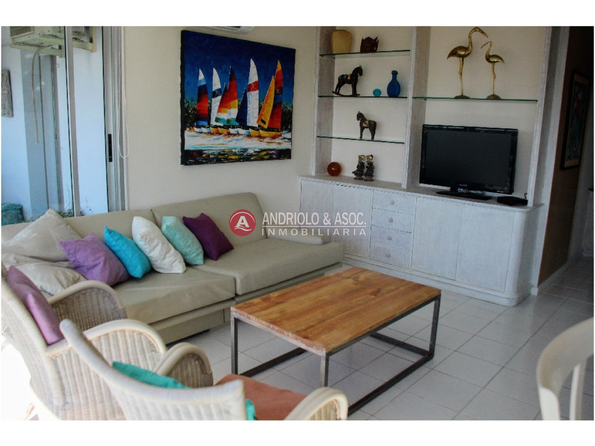 Apartamento ID.1593 - hermoso apartamento en segunda linea de playa mansa 