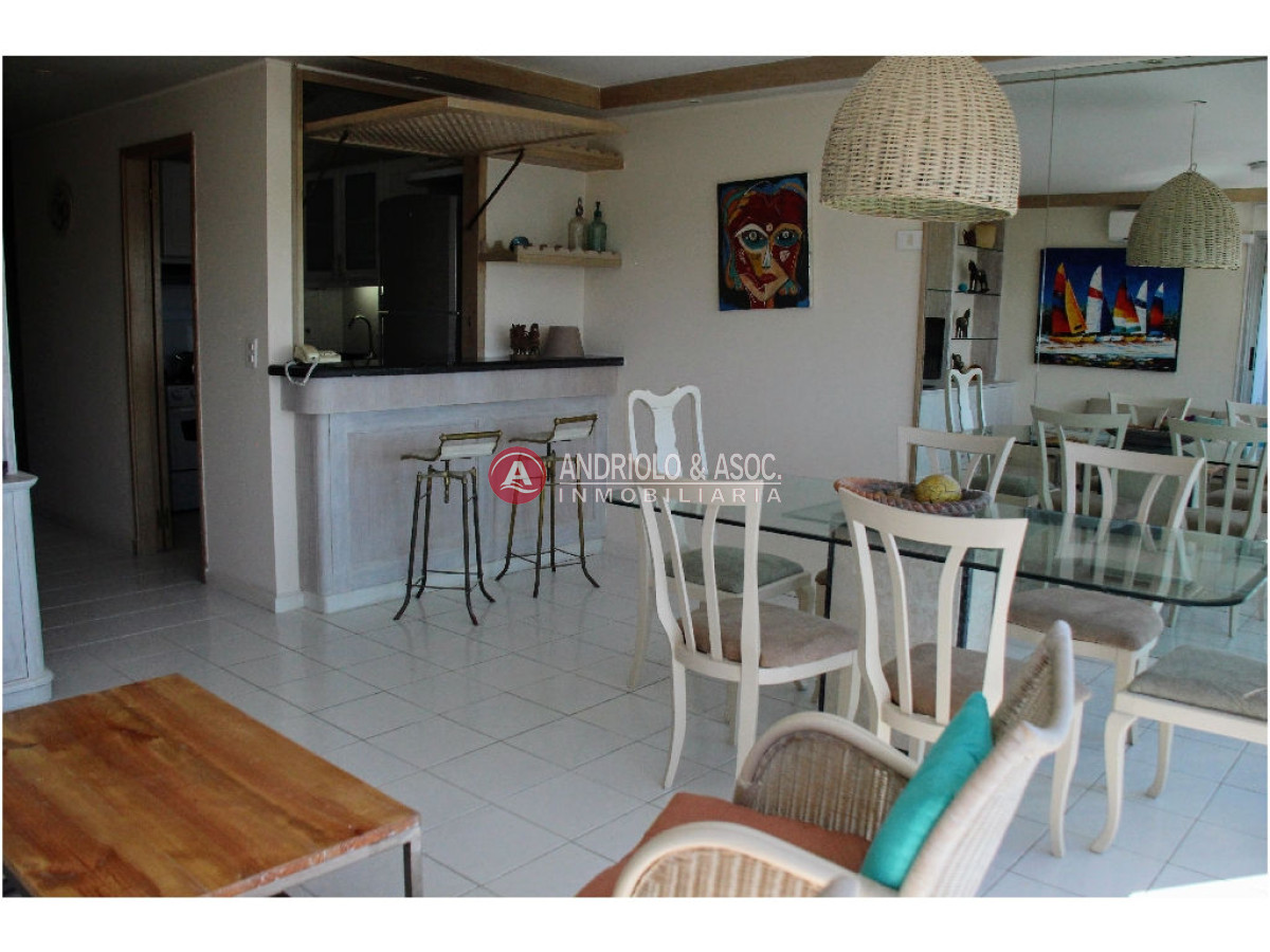 Apartamento ID.1593 - hermoso apartamento en segunda linea de playa mansa 
