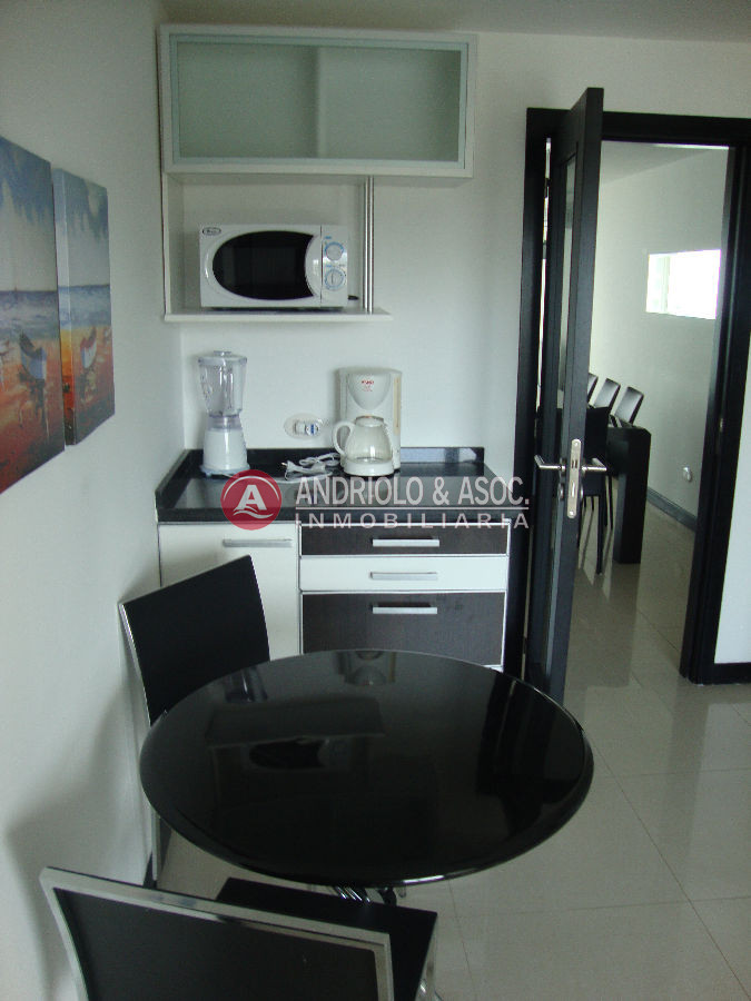 Apartamento ID.1716 - Apartamento en Punta del Este, Mansa