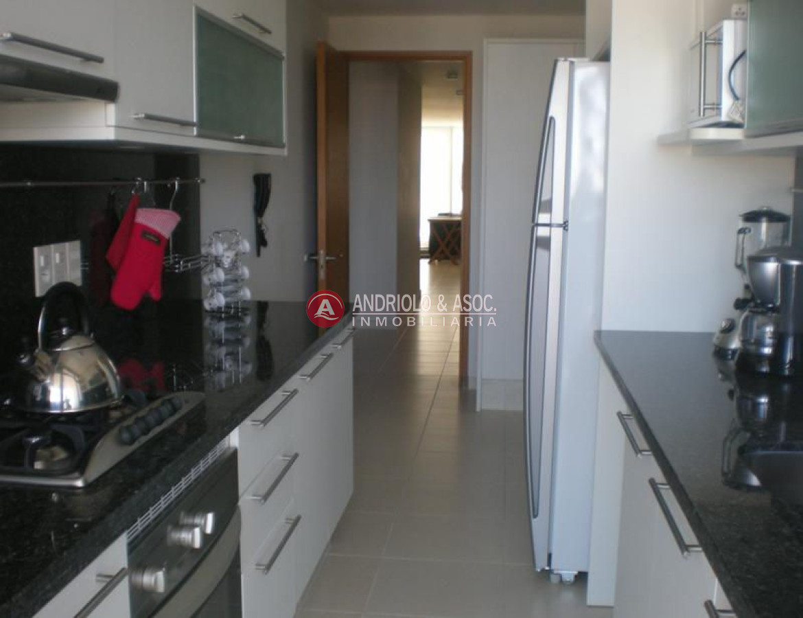 Apartamento ID.1874 - Apartamento en Punta del Este, Mansa