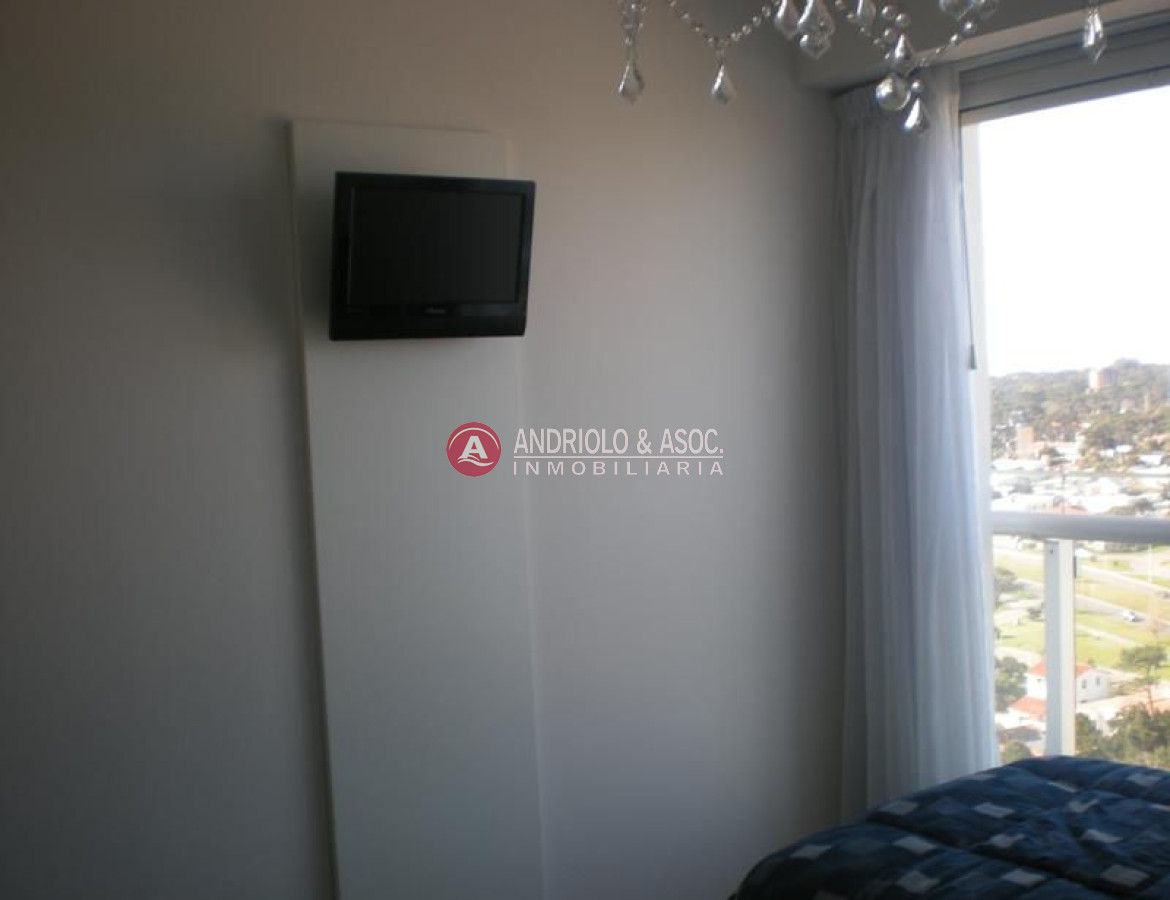 Apartamento ID.1874 - Apartamento en Punta del Este, Mansa
