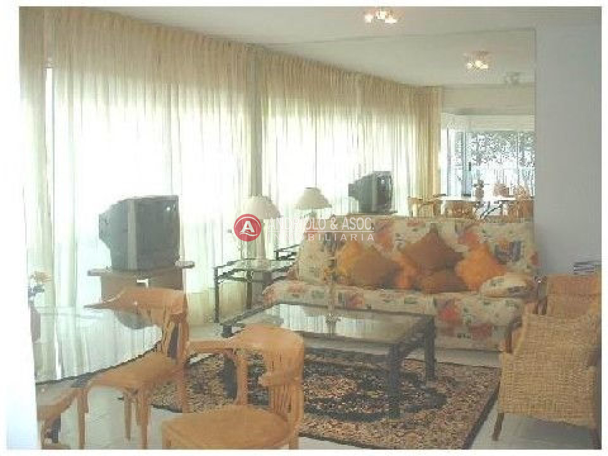 Apartamento ID.1886 - Apartamento en Punta del Este, Mansa