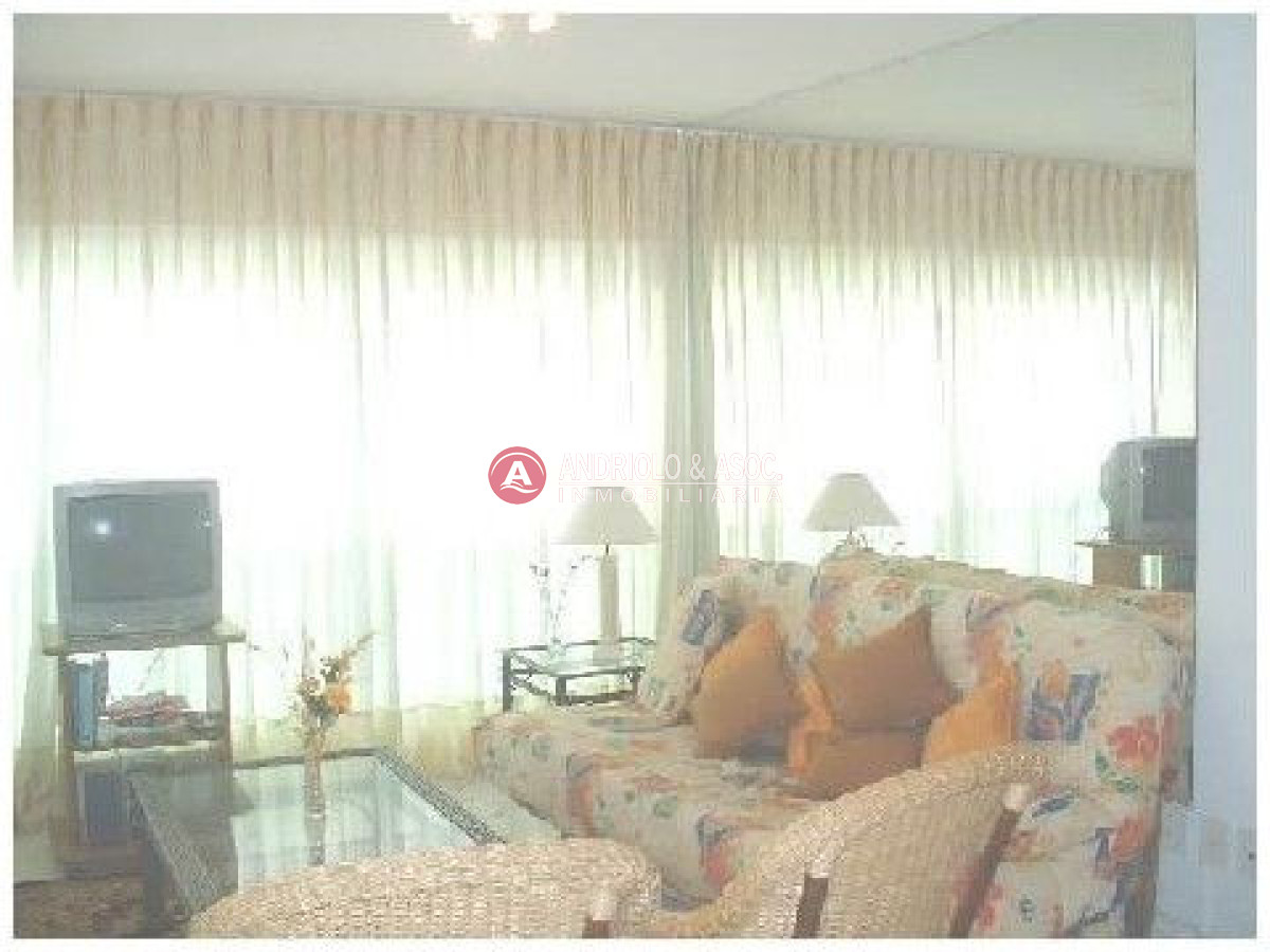 Apartamento ID.1886 - Apartamento en Punta del Este, Mansa