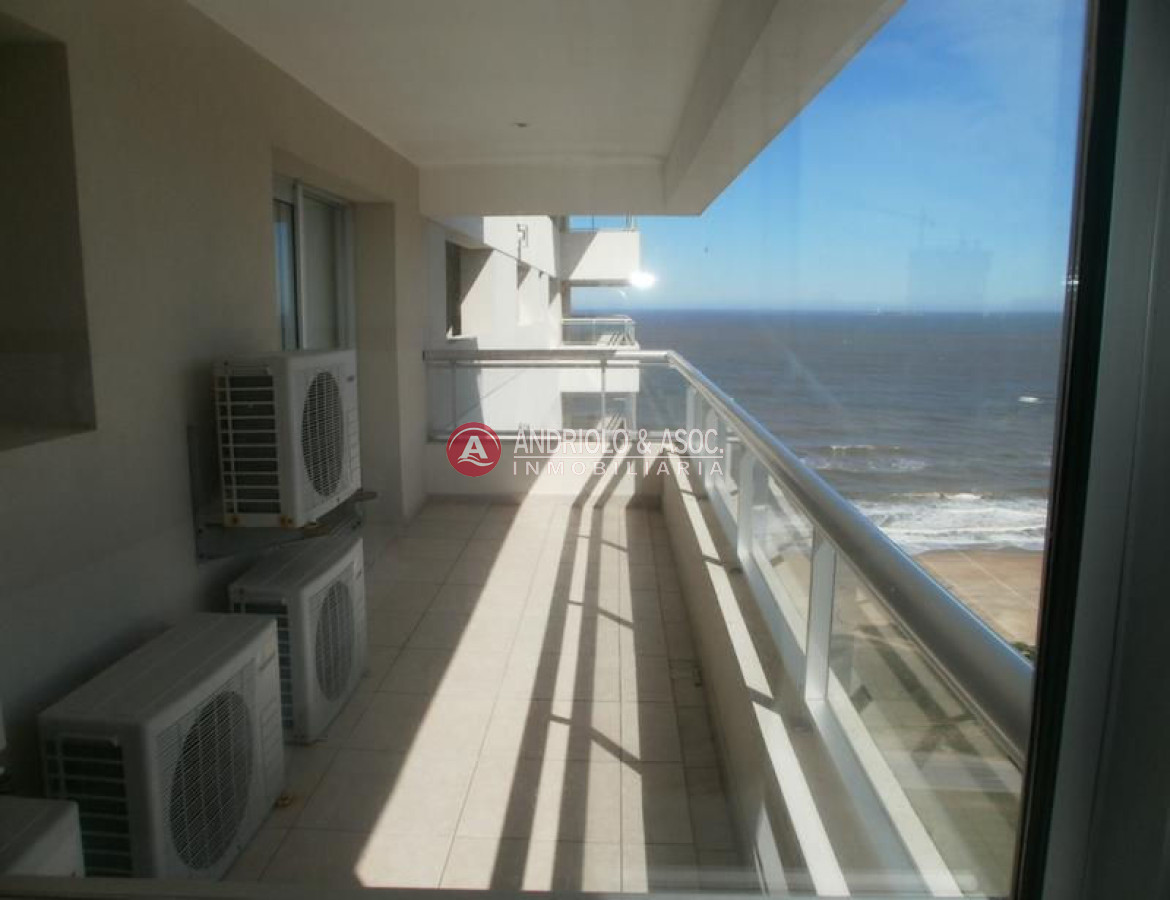 Apartamento ID.1950 - Apartamento en Punta del Este, Brava