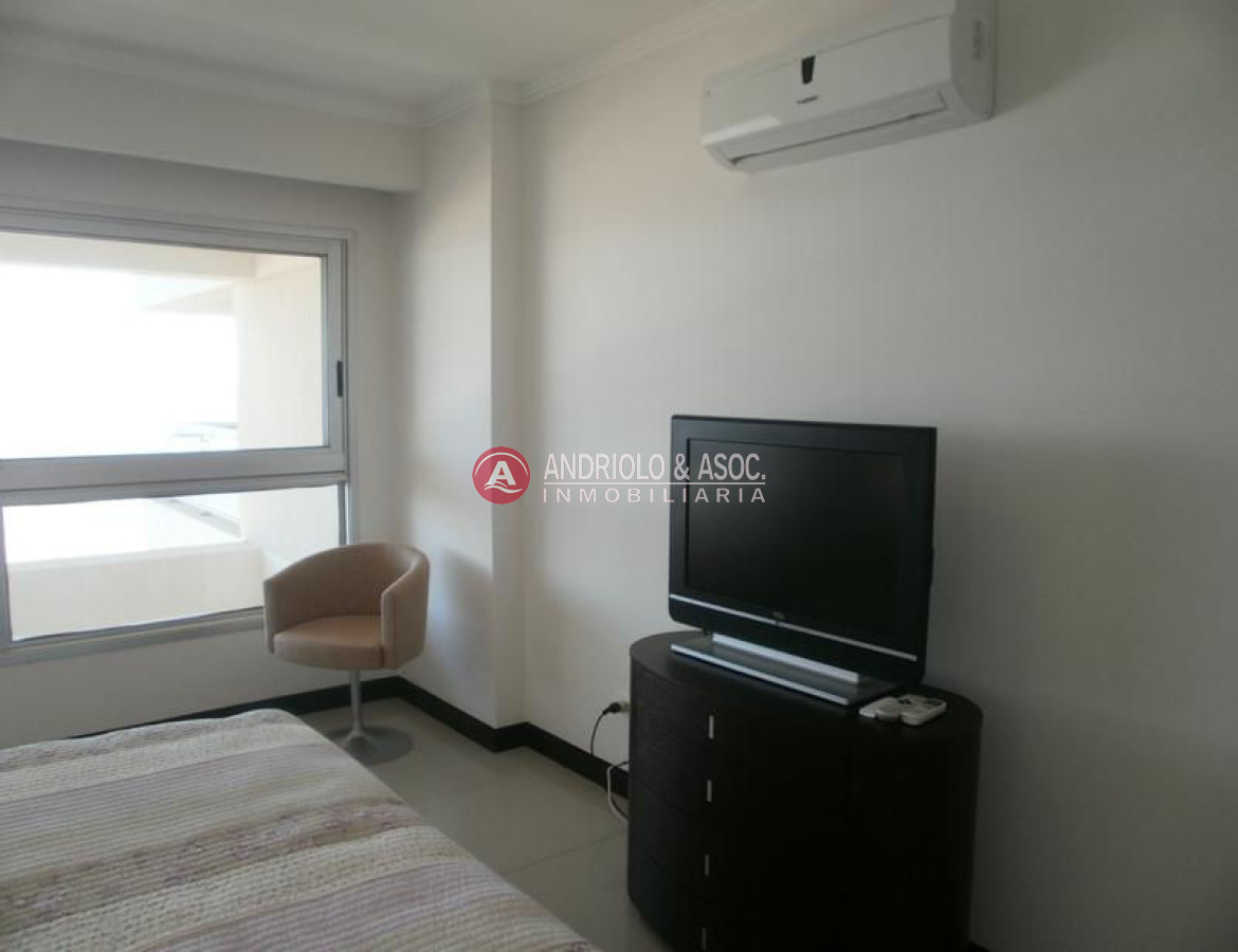 Apartamento ID.1950 - Apartamento en Punta del Este, Brava