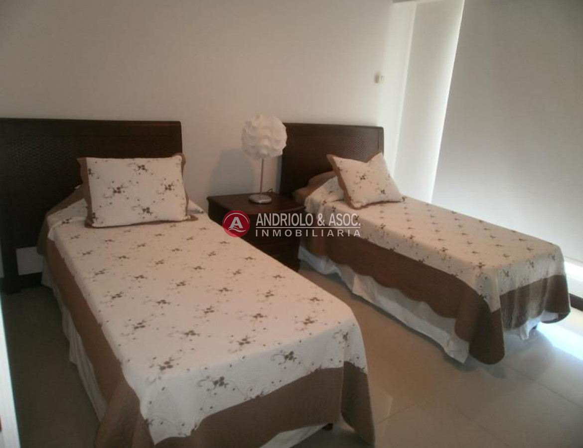 Apartamento ID.1950 - Apartamento en Punta del Este, Brava