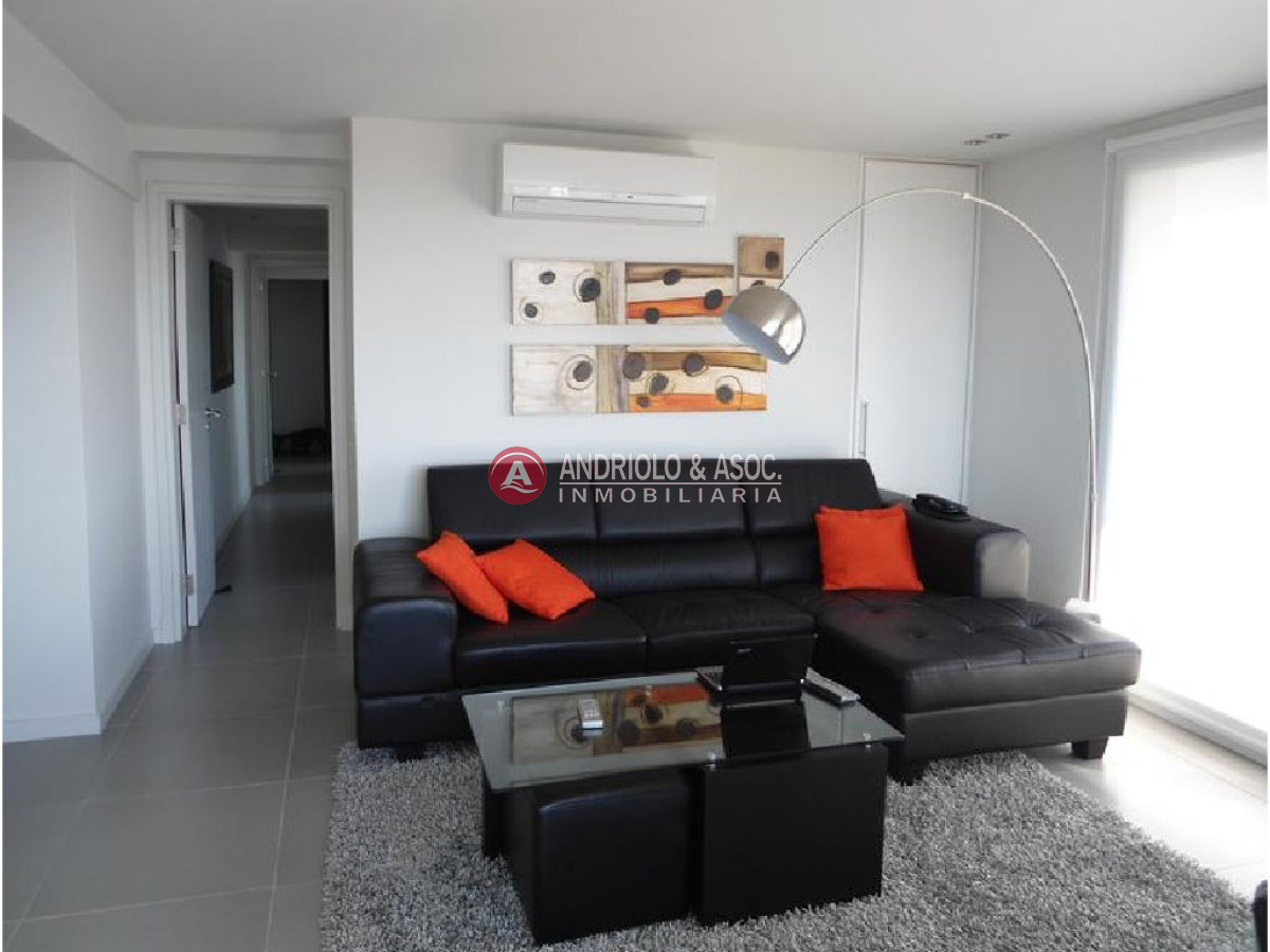 Apartamento ID.1953 - Apartamento en Punta del Este, Brava