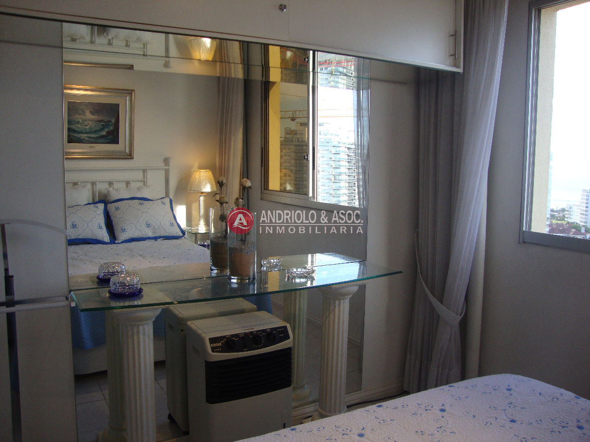 Apartamento ID.1966 - Apartamento en Punta del Este, Brava