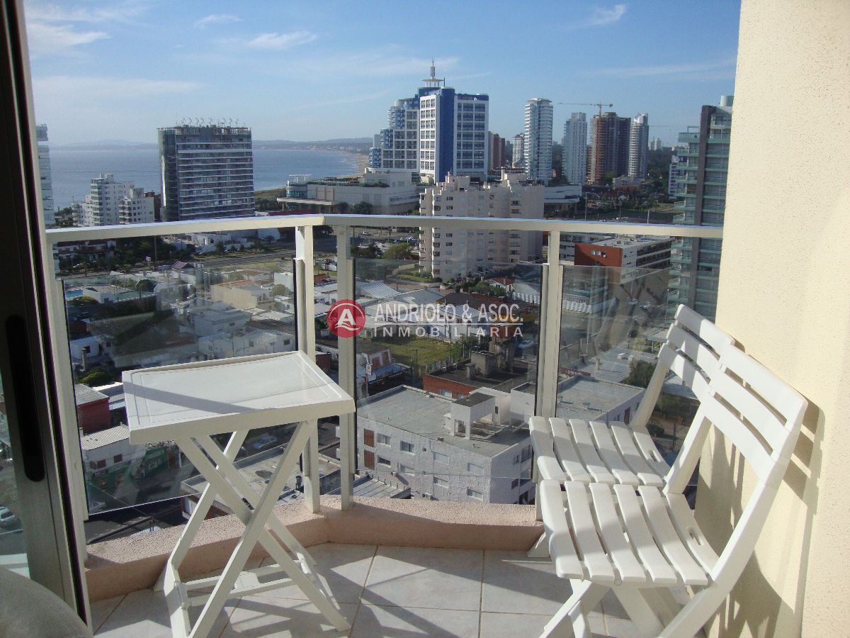 Apartamento ID.1966 - Apartamento en Punta del Este, Brava