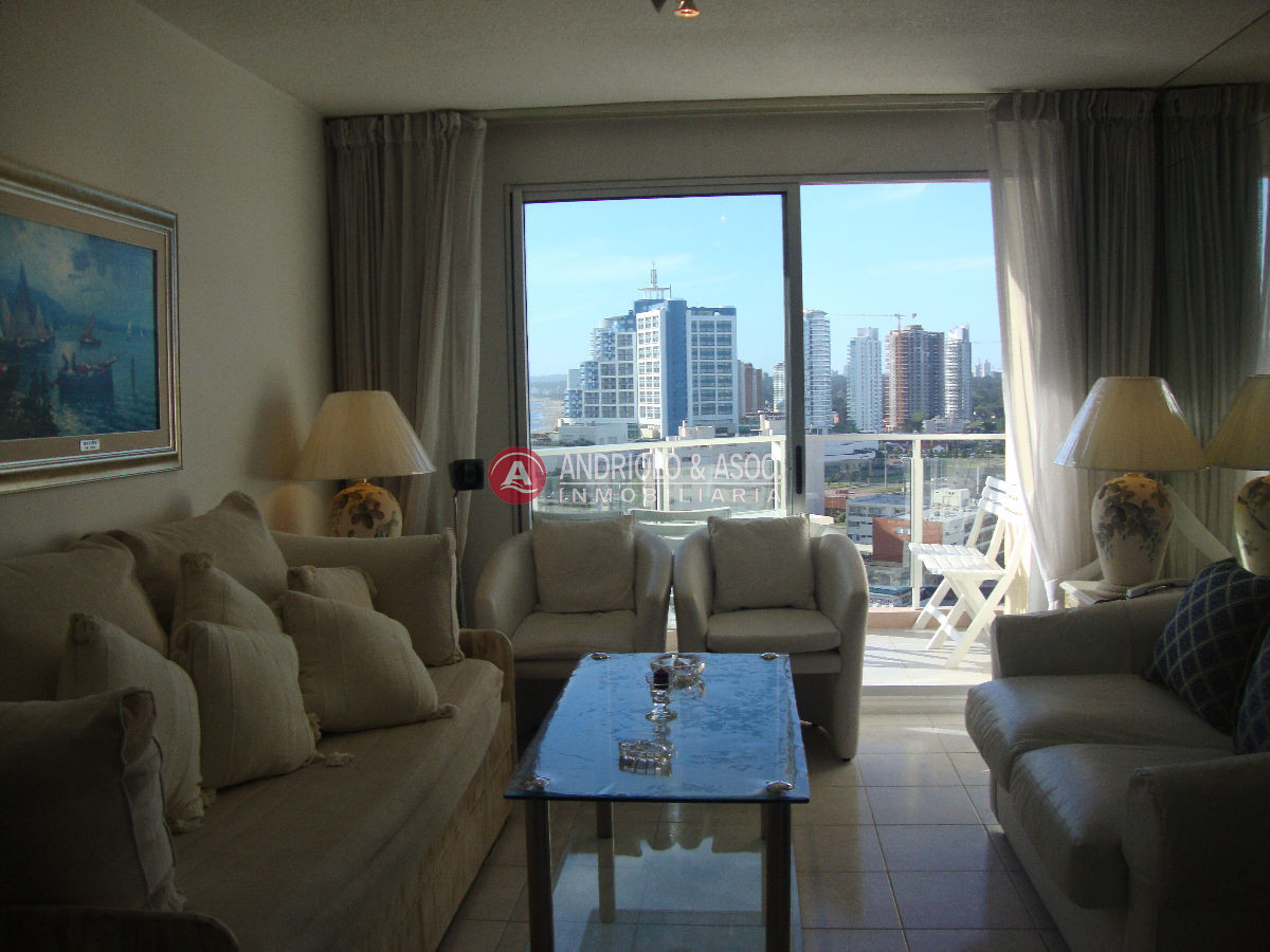 Apartamento ID.1966 - Apartamento en Punta del Este, Brava