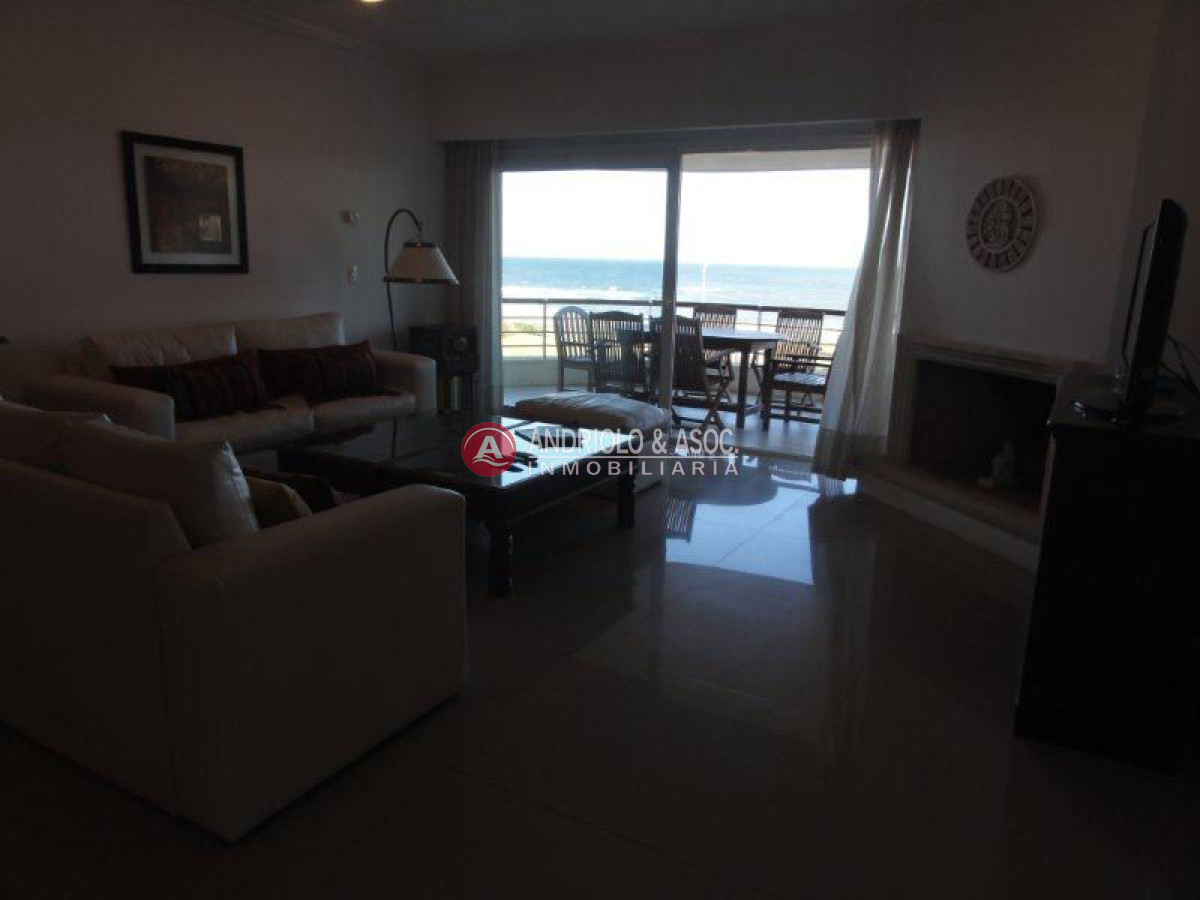 Apartamento ID.1995 - Apartamento en Punta del Este, Mansa