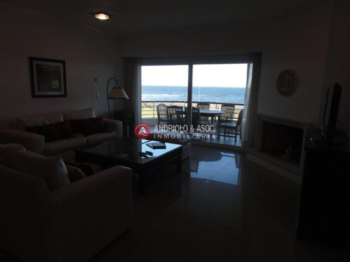 Apartamento ID.1995 - Apartamento en Punta del Este, Mansa