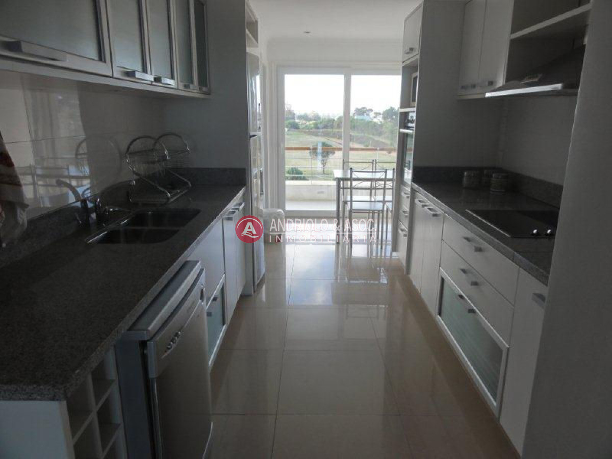 Apartamento ID.1995 - Apartamento en Punta del Este, Mansa