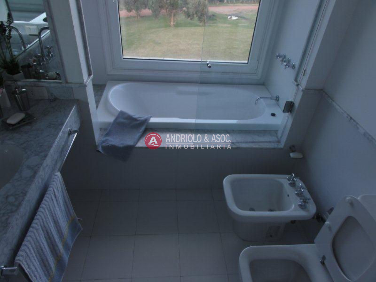 Apartamento ID.1995 - Apartamento en Punta del Este, Mansa
