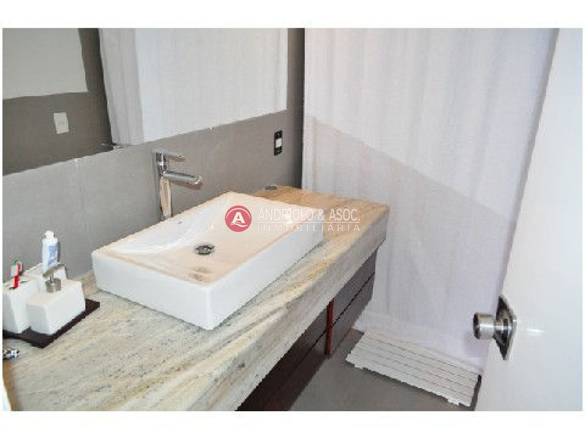Apartamento ID.2021 - Apartamento en Punta del Este, Mansa