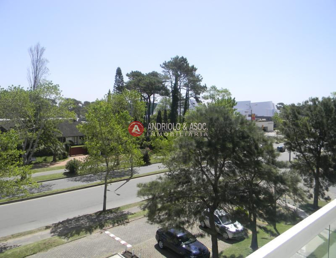 Apartamento ID.2030 - Apartamento en Punta del Este, Roosevelt