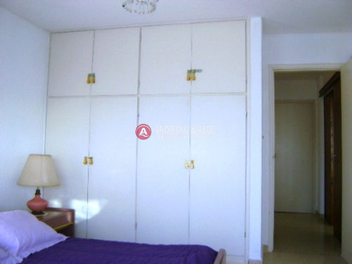 Apartamento ID.2040 - Apartamento en Punta del Este, Península