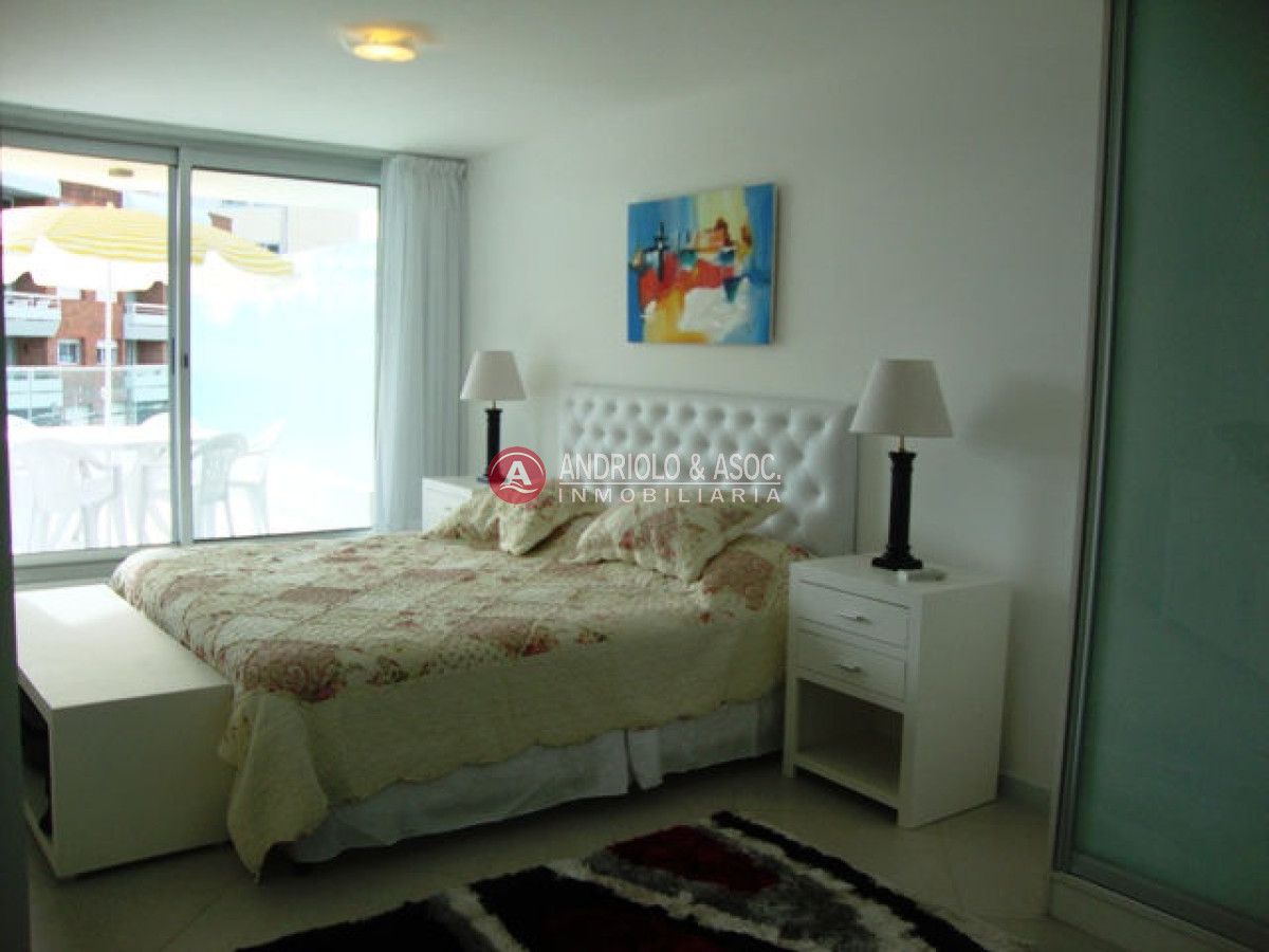 Apartamento ID.2045 - Apartamento en Punta del Este, Península