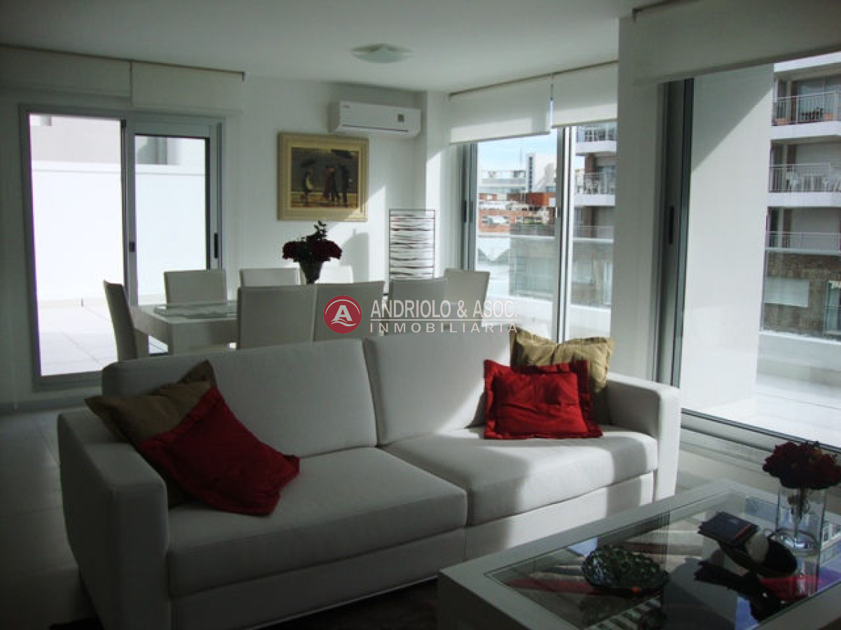 Apartamento ID.2045 - Apartamento en Punta del Este, Península