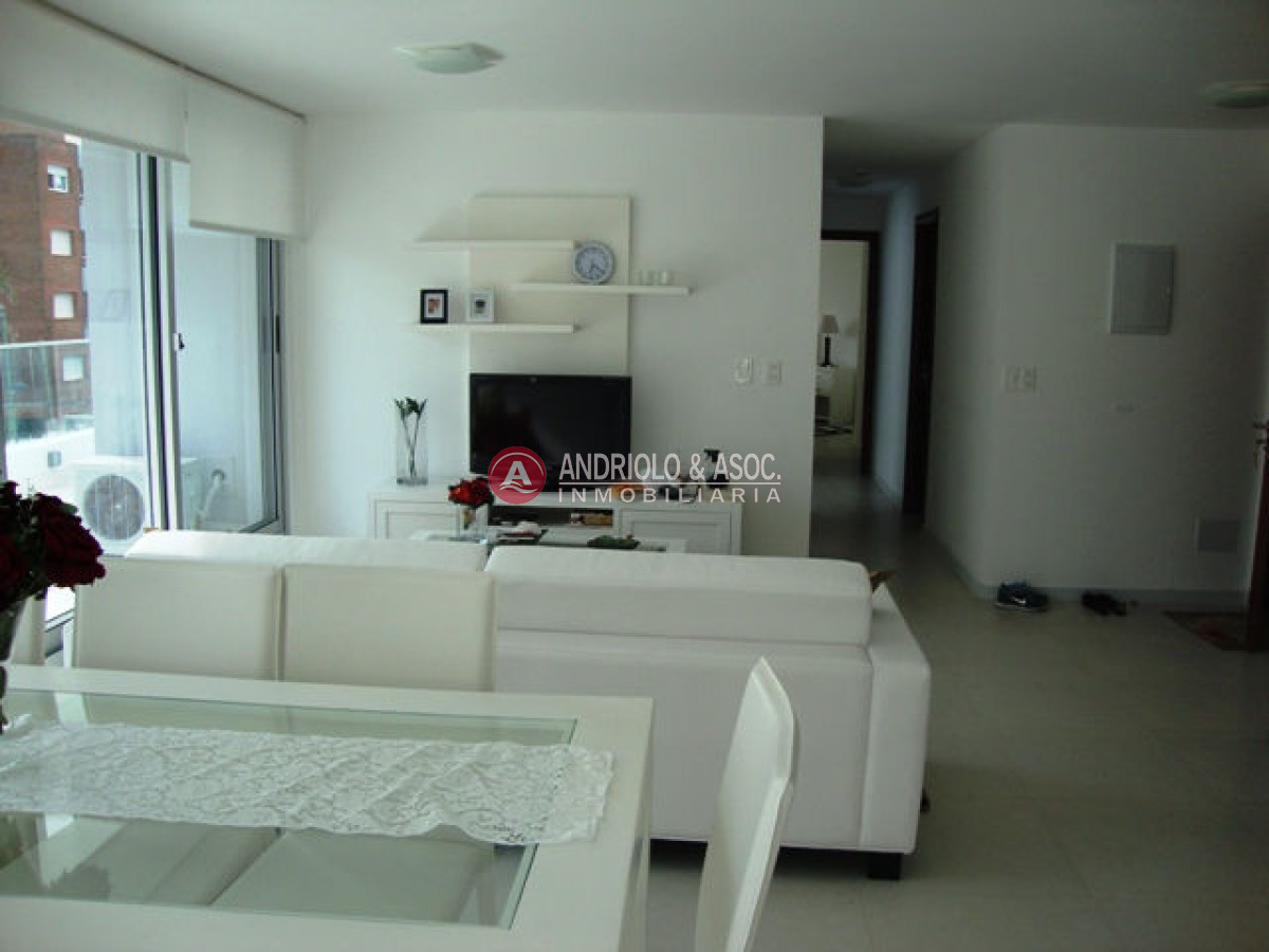 Apartamento ID.2045 - Apartamento en Punta del Este, Península