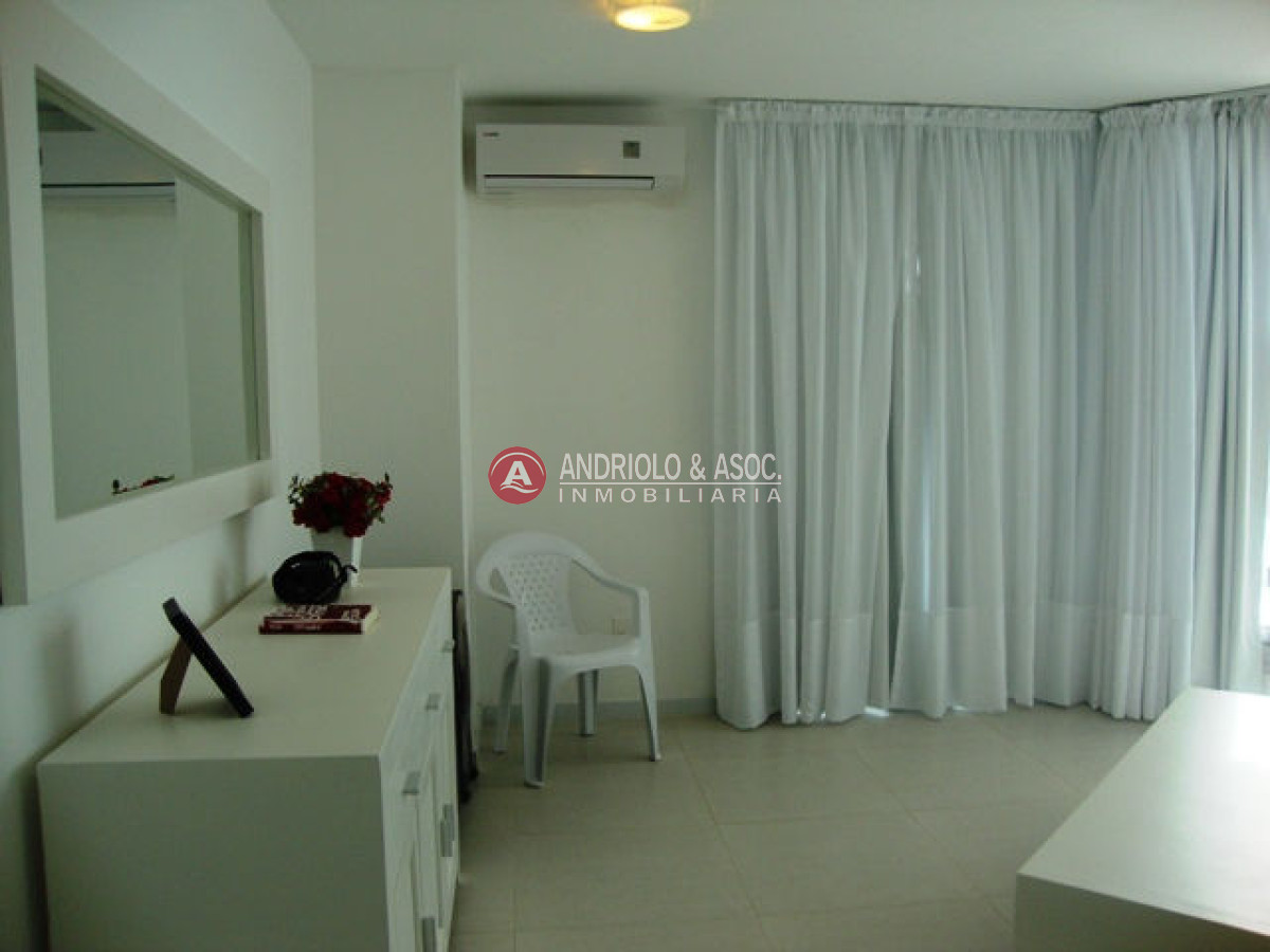 Apartamento ID.2045 - Apartamento en Punta del Este, Península