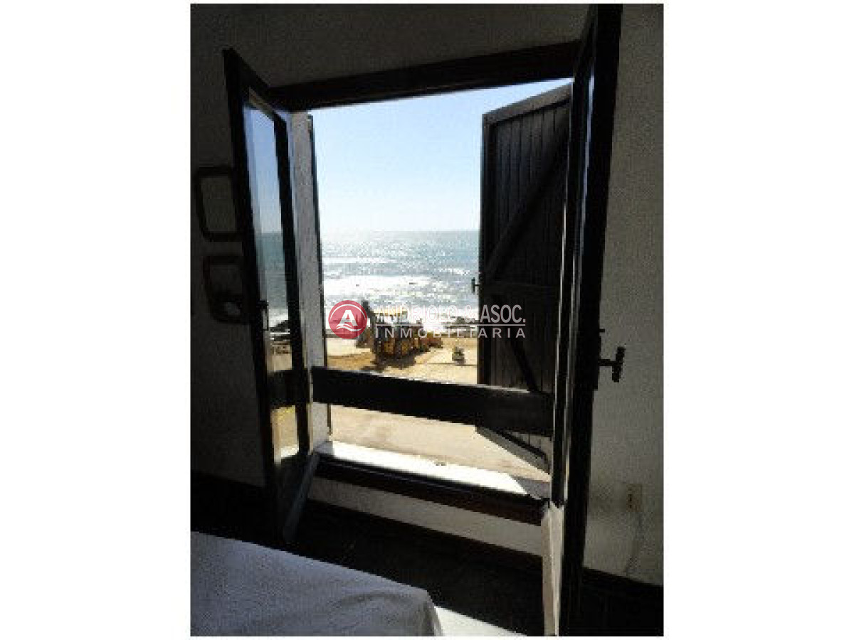 Apartamento ID.2048 - Apartamento en Punta del Este, Península