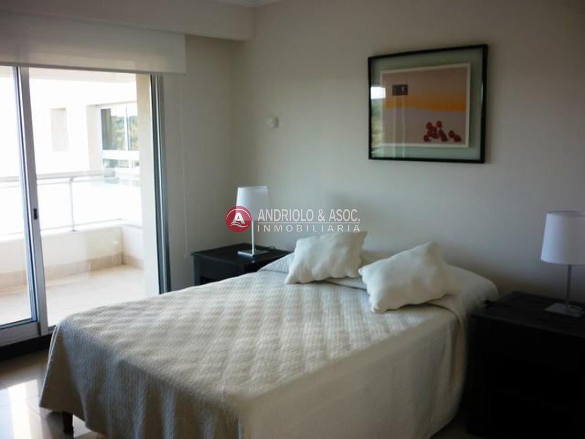 Apartamento ID.2052 - Apartamento en Punta del Este, Brava