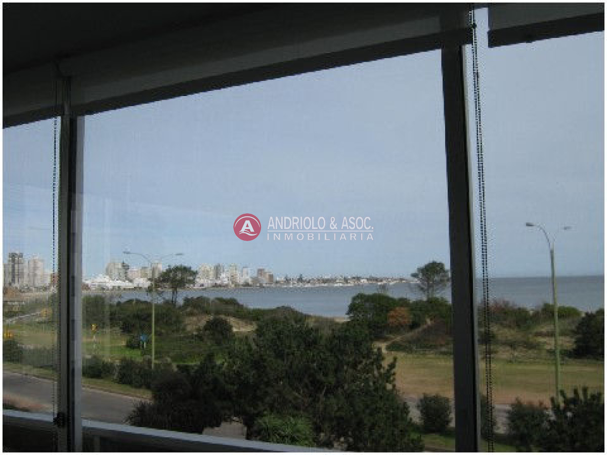 Apartamento ID.2060 - Apartamento en Punta del Este, Mansa
