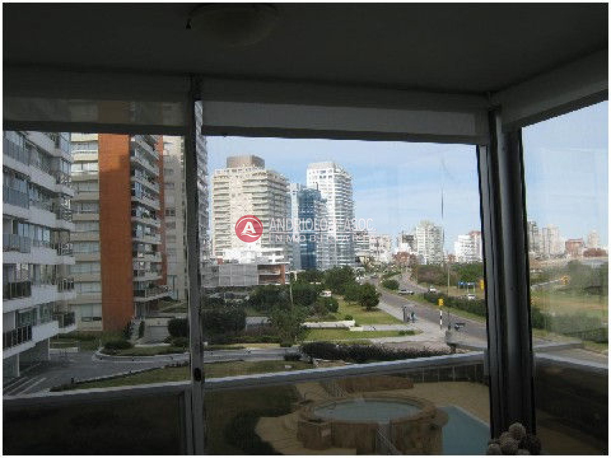 Apartamento ID.2060 - Apartamento en Punta del Este, Mansa