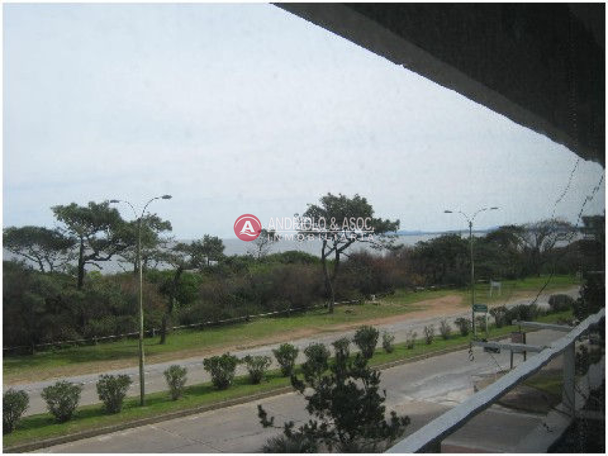 Apartamento ID.2060 - Apartamento en Punta del Este, Mansa