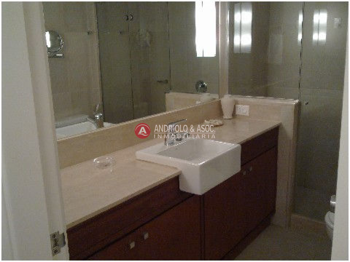 Apartamento ID.2077 - Apartamento en Punta del Este, Mansa