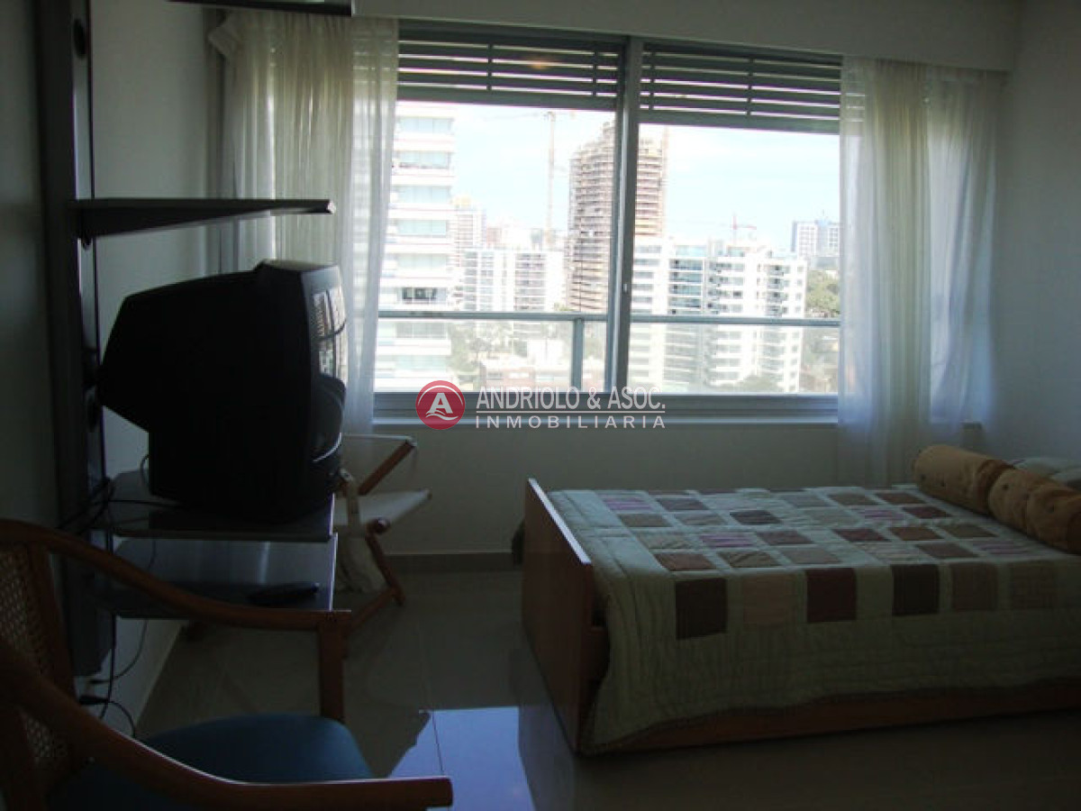 Apartamento ID.2084 - Apartamento en Punta del Este, Brava