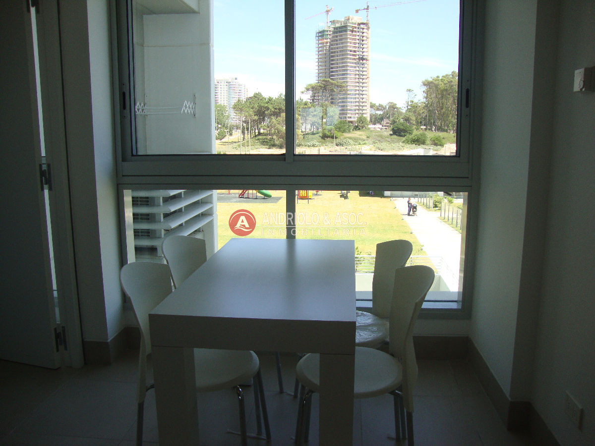 Apartamento ID.2085 - Apartamento en Punta del Este, Brava