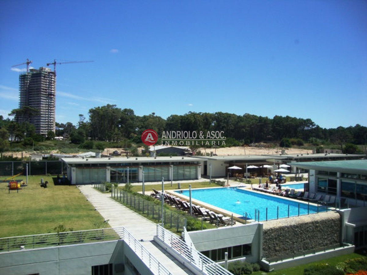 Apartamento ID.2085 - Apartamento en Punta del Este, Brava