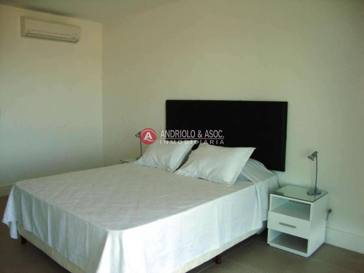 Apartamento ID.2085 - Apartamento en Punta del Este, Brava
