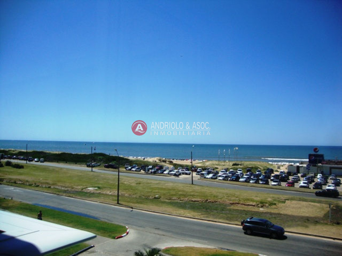 Apartamento ID.2085 - Apartamento en Punta del Este, Brava