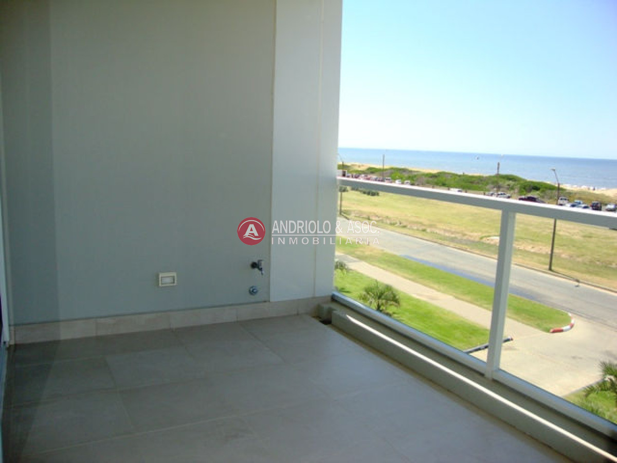 Apartamento ID.2085 - Apartamento en Punta del Este, Brava
