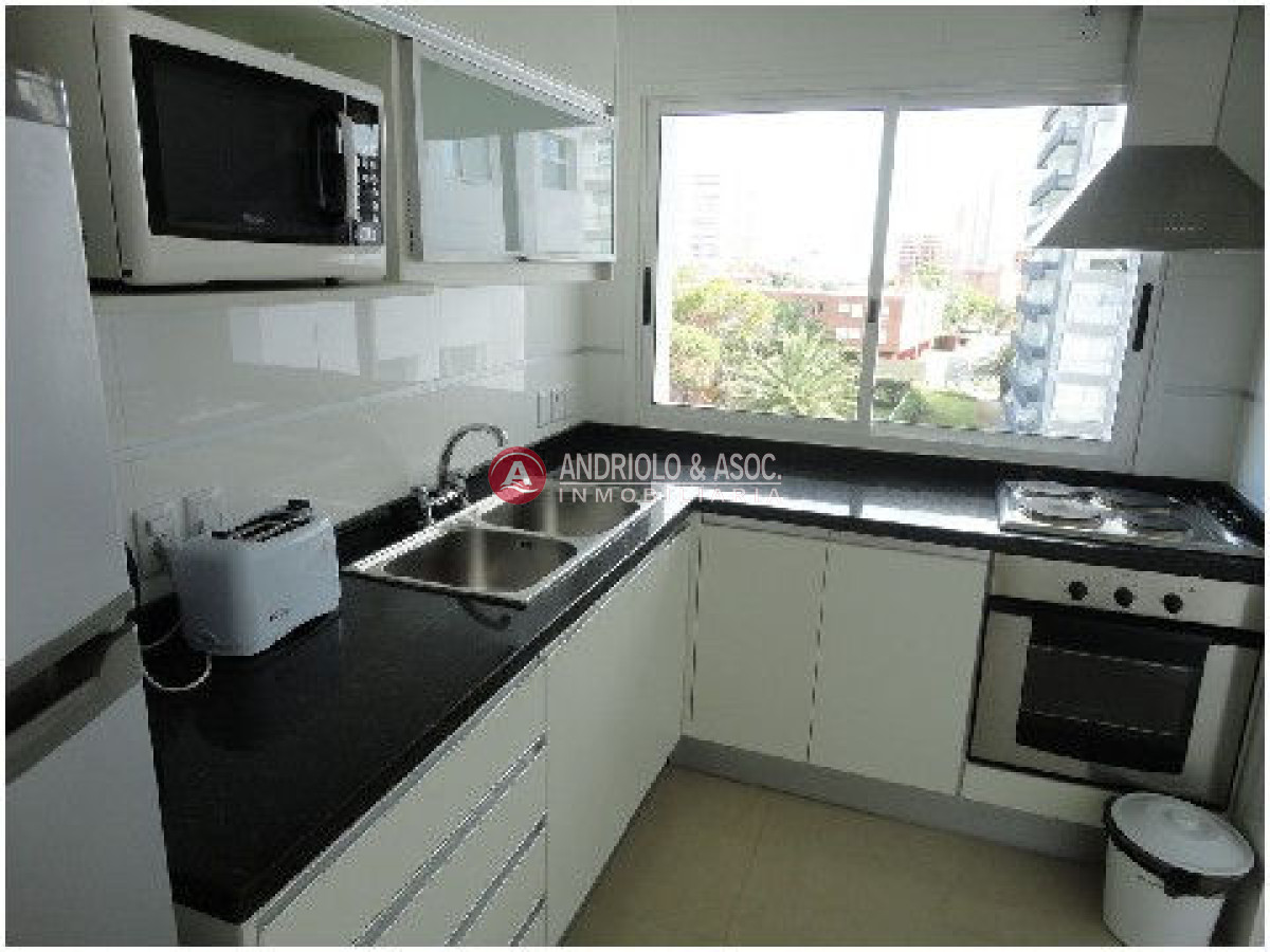 Apartamento ID.2106 - Apartamento en Punta del Este, Mansa