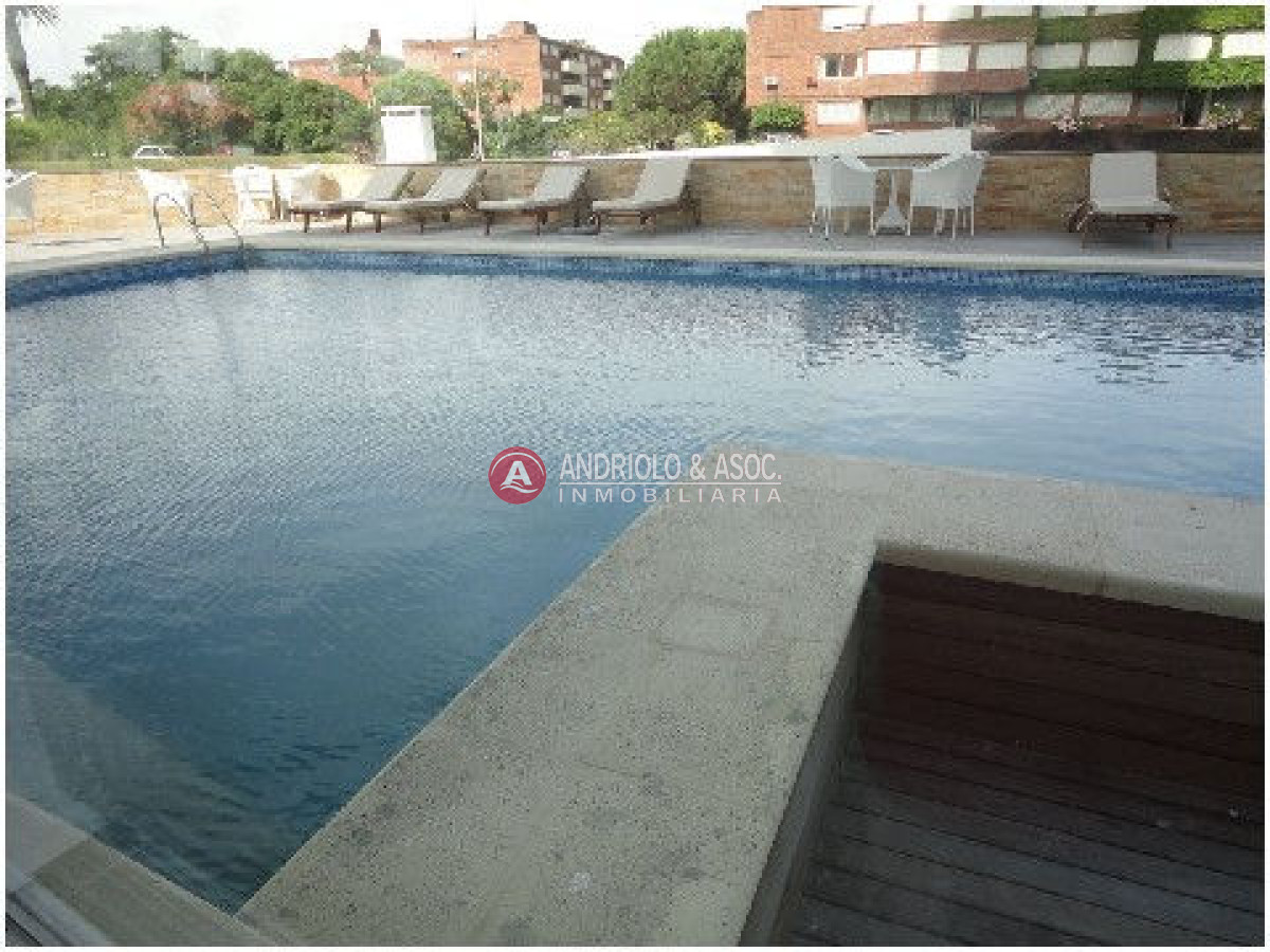 Apartamento ID.2106 - Apartamento en Punta del Este, Mansa