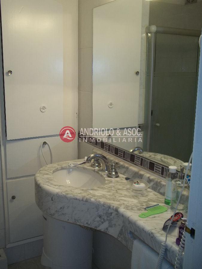 Apartamento ID.2264 - edificio a metros de playa brava 