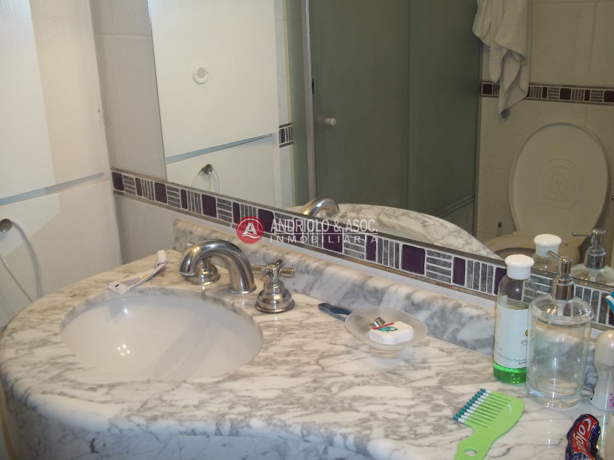 Apartamento ID.2264 - edificio a metros de playa brava 