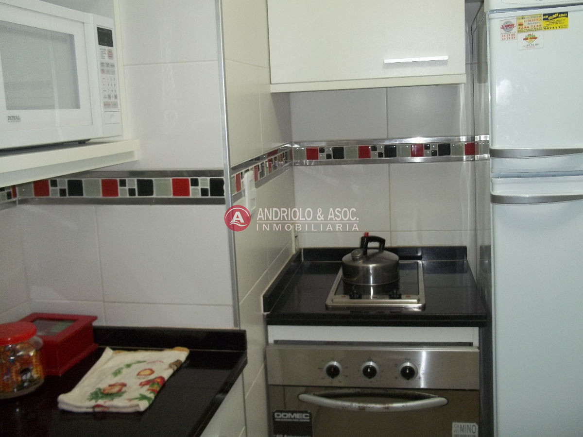 Apartamento ID.2264 - edificio a metros de playa brava 