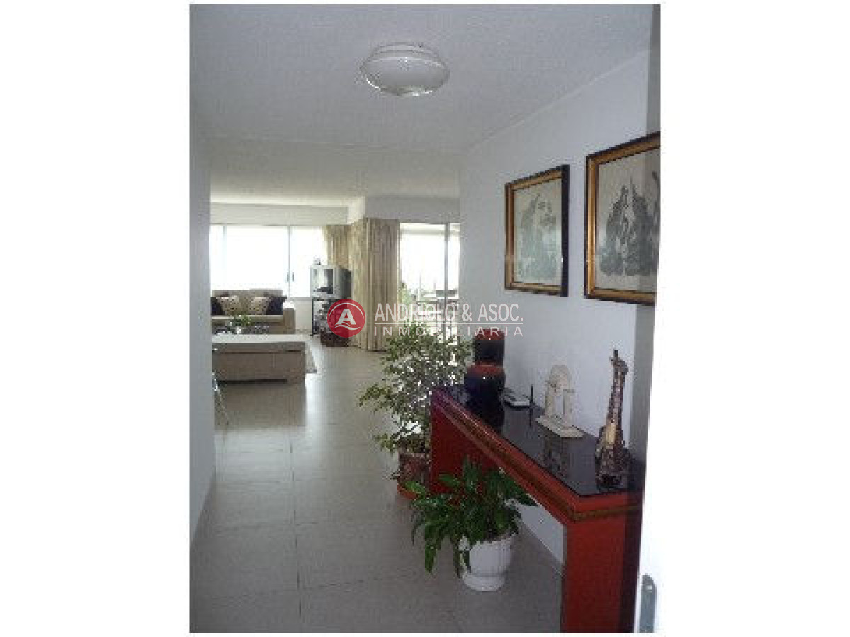 Apartamento ID.2366 - Apartamento en Punta del Este, Mansa